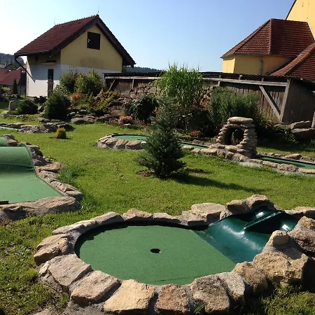 Na Hostici بيت ريفي